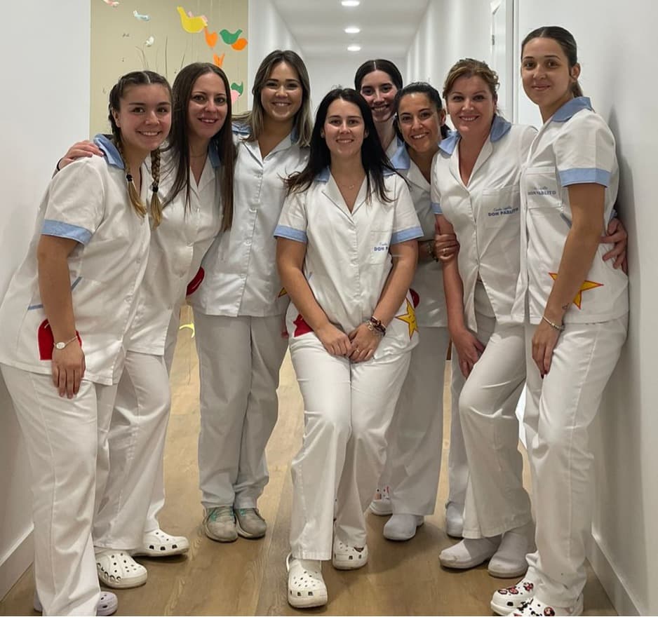 profesoras escuelas infantil coin